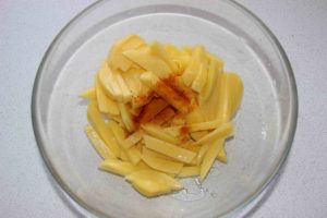 Картофель фри, запеченный в духовке