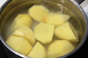 Отварной картофель с жареным луком