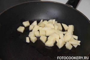 Картофель, запеченный с яйцом и болгарским перцем